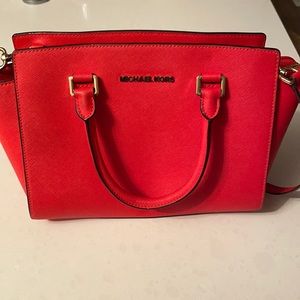 Michael Kors bag